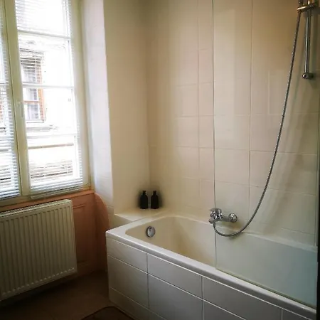 Maison 1708 - Rue Du Canard - Center *